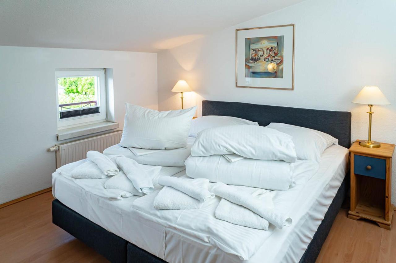 Apartmenthaus Chrischanshof Rostock Buitenkant foto